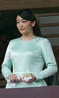 https://upload.wikimedia.org/wikipedia/commons/thumb/2/27/Princess_Mako_and_Princess_Kako_at_the_Tokyo_Imperial_Palace_%28cropped%29.jpg/120px-Princess_Mako_and_Princess_Kako_at_the_Tokyo_Imperial_Palace_%28cropped%29.jpg